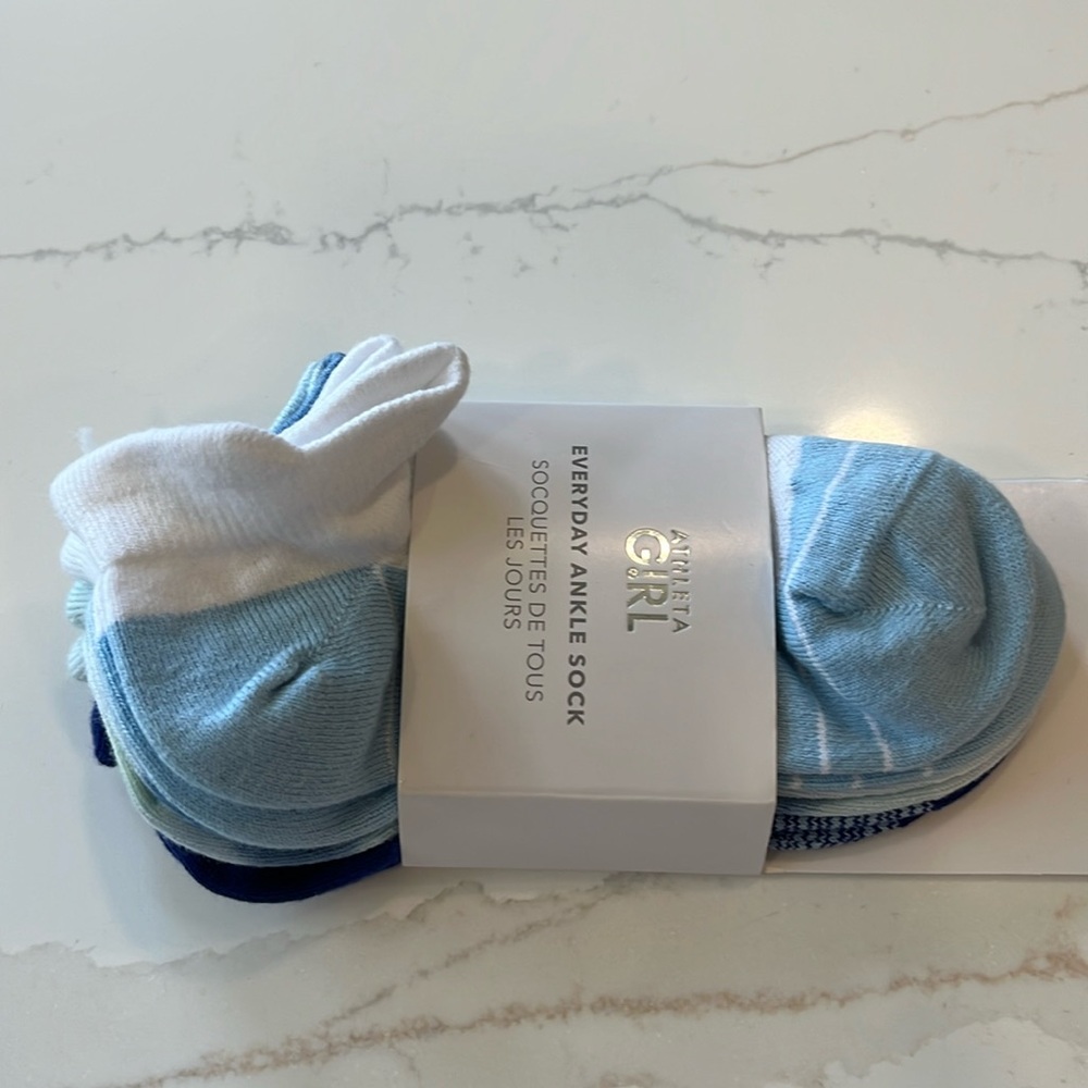NWT ATHLETA GIRL EVERYDAY ANKLE SOCK 3 PACK